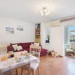Apartarment Azur 아파트 알부페이라